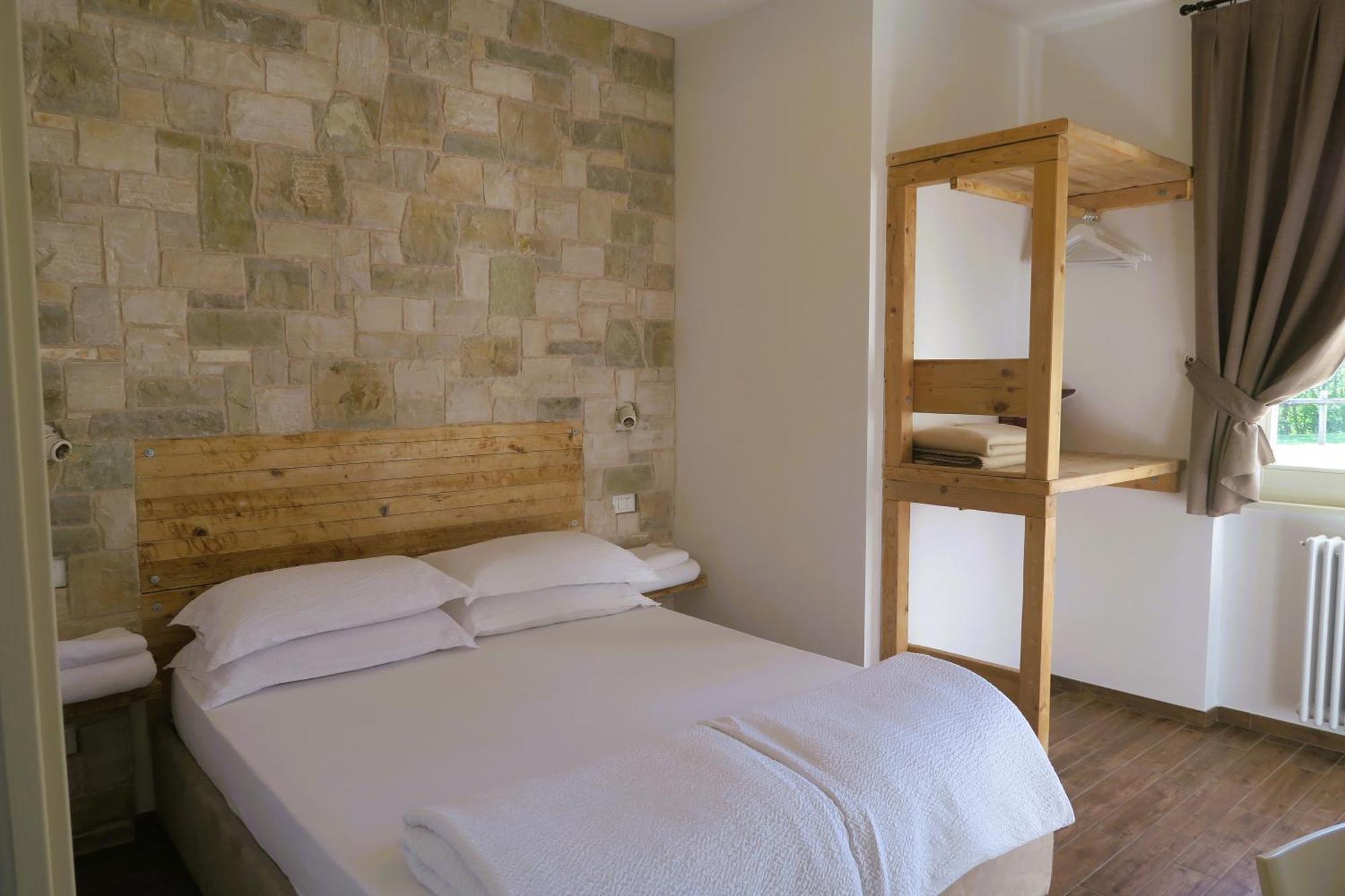 Oasi Da Vinci Aparthotel ติญญาเล ภายนอก รูปภาพ